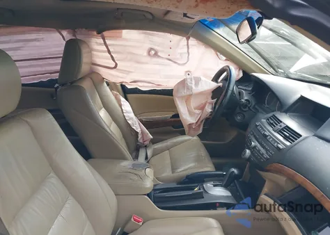 2011 Honda Accord 2.4 Ex-L z USA, uszkodzony, nr VIN 1HGCP2F80BA009541